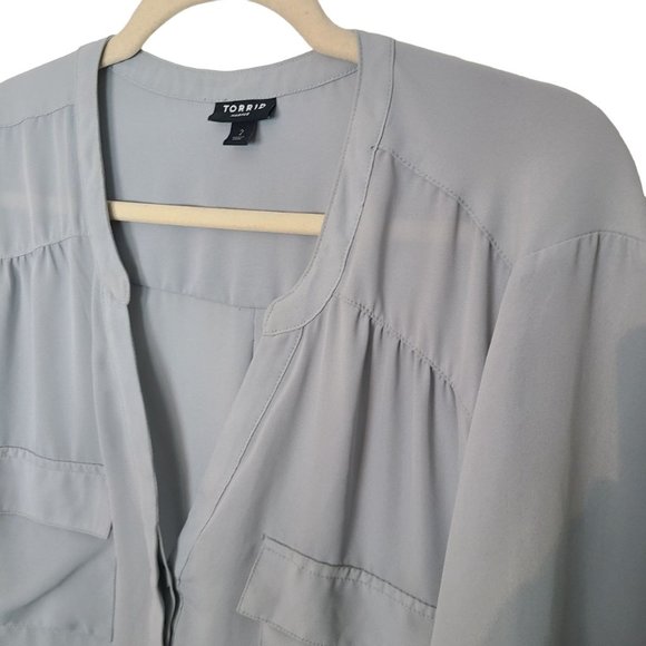 Torrid Womens 2X Gray Split Neck Harper Georgette Pullover 3/4 Sleeve Blouse - Picture 5 of 9